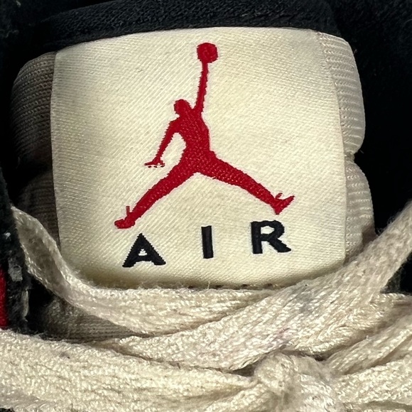 Nike Air Jordan 1 AJKO Retro High 'Chicago' 2010 Mens 9US Canvas/Leather Vintage - Picture 4 of 9